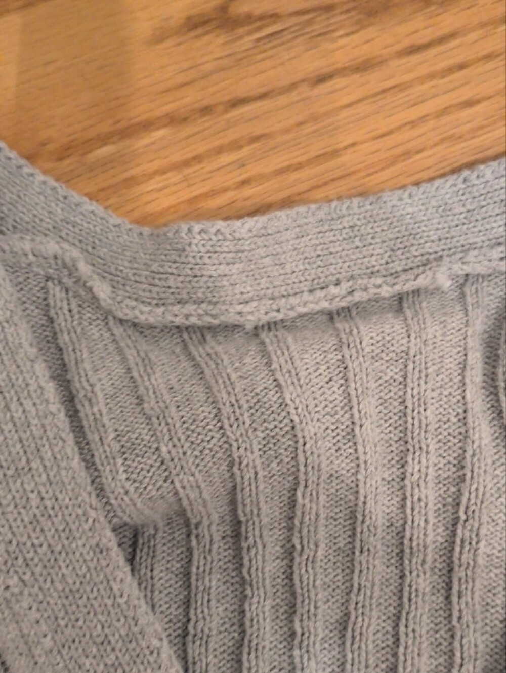 H&M Light Gray Ribbed V-Neck Button-Front Cardigan - Picture 2 of 5